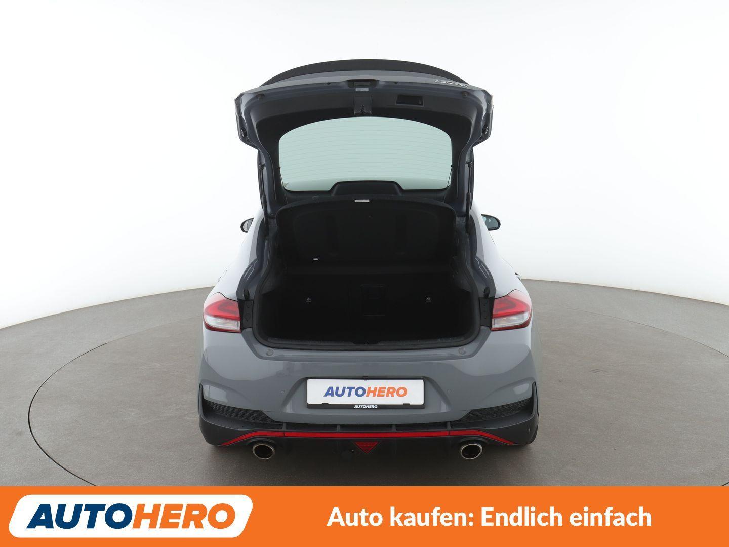 Hyundai i30 2.0 TGDI N Performance*NAVI*LED*TEMPO*CAM*