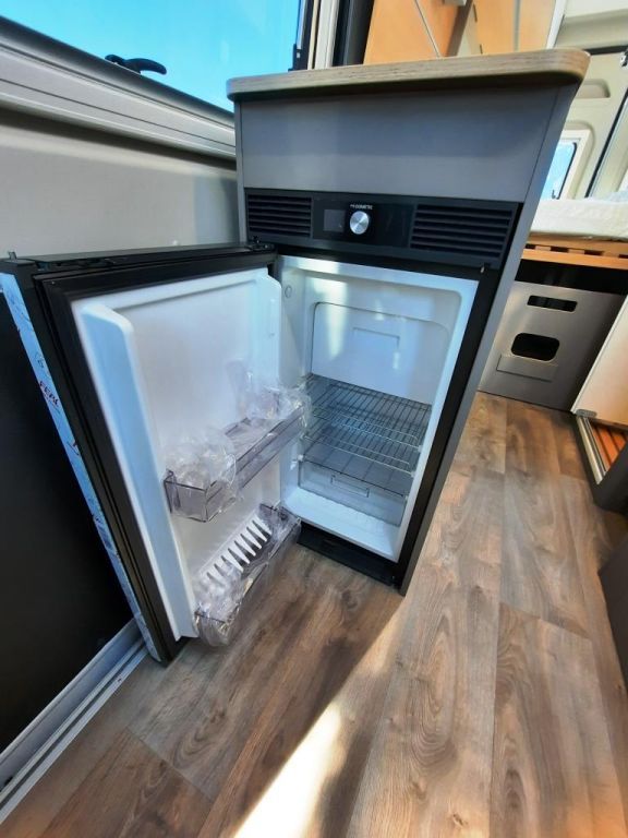 Fahrzeugabbildung LMC Innovan 600 Verfüg./Sparen Sie 13.878,- €