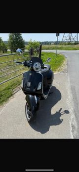 Vespa 125 GTS Top Zustand  - Offers matching your search criteria