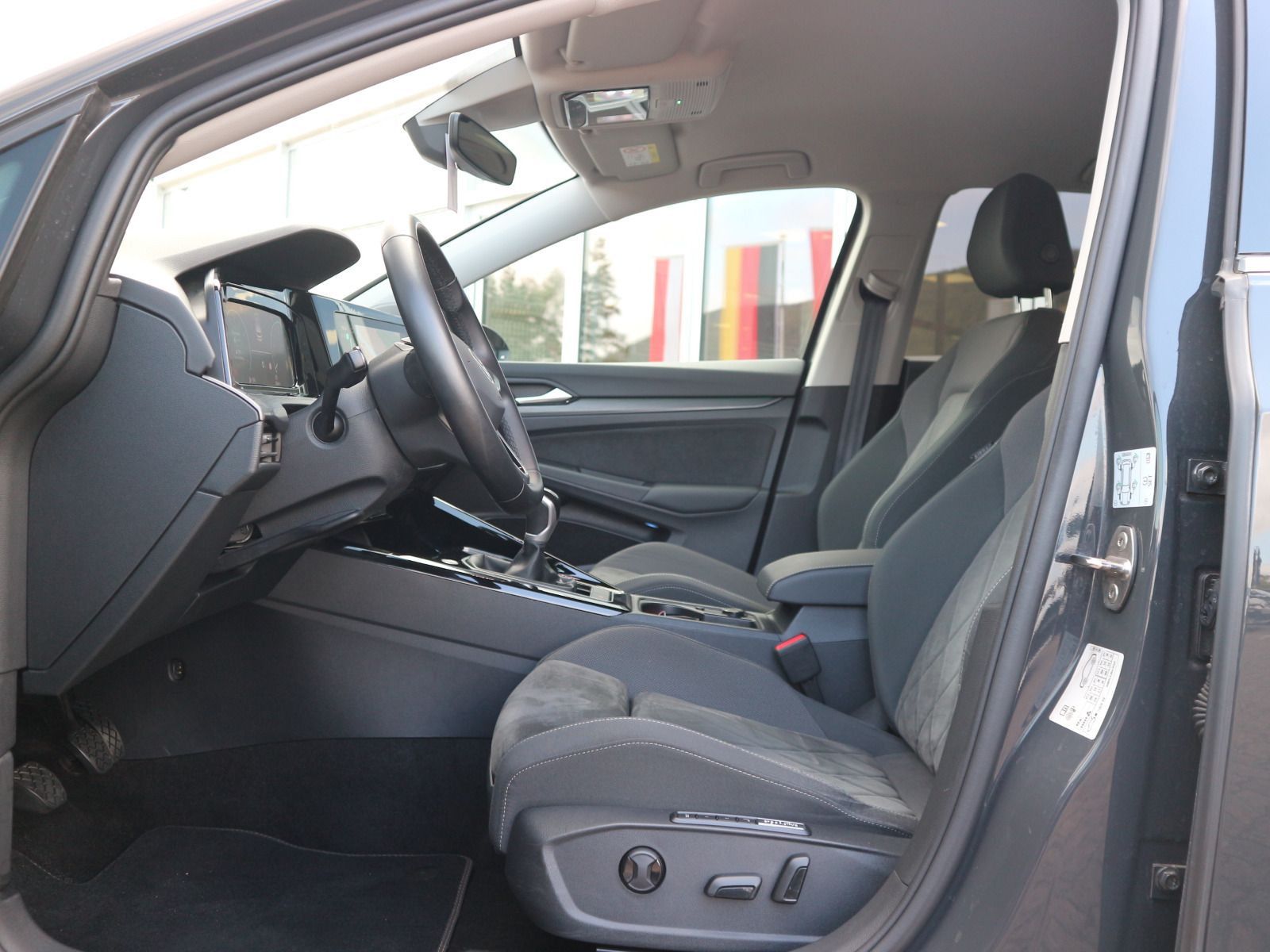 Volkswagen Golf - Bild 10