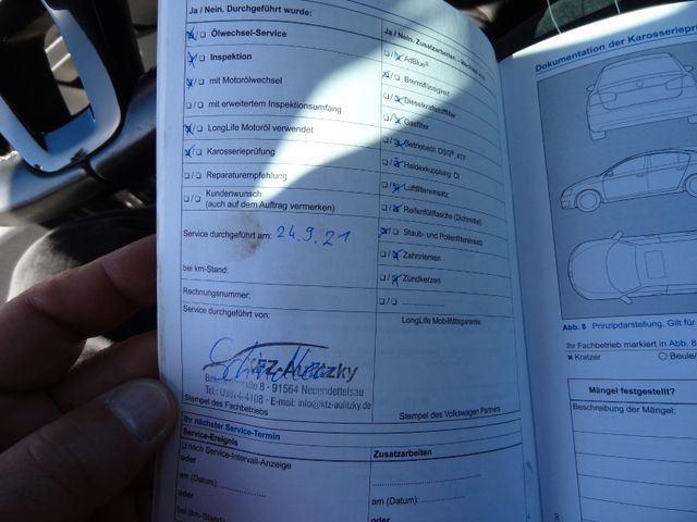 Fahrzeugabbildung Volkswagen Golf VII Lim. Cup BMT/Klima/SitzH/