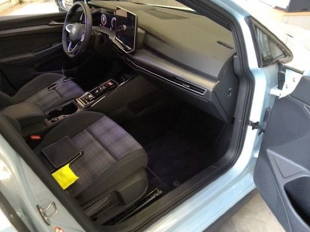 Volkswagen Golf - Bild 8