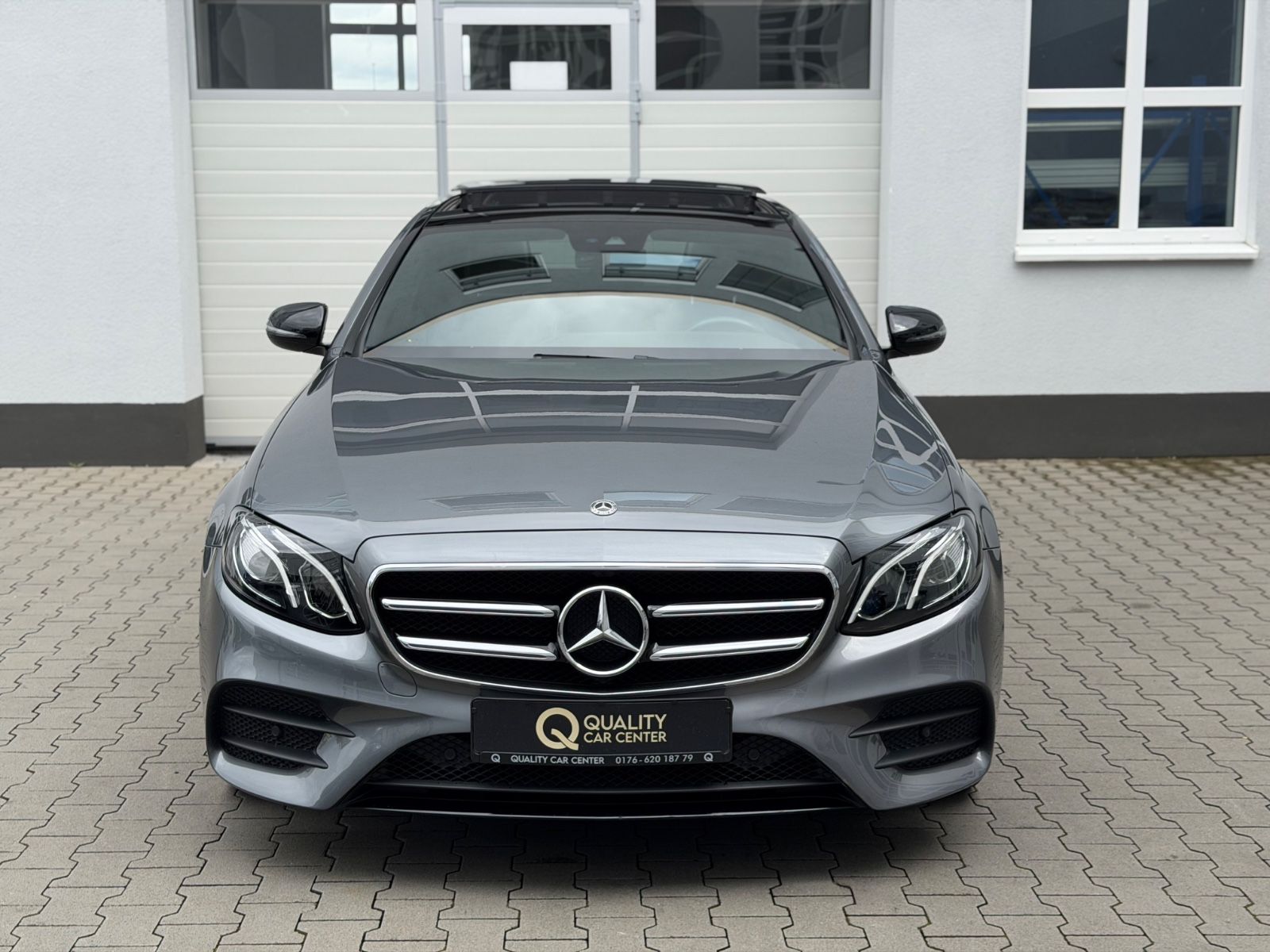 Mercedes-Benz E 220 d 9G AMG NIGHT *PANO*SPUR*2H* foto 19