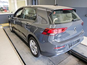 Volkswagen Golf - 3