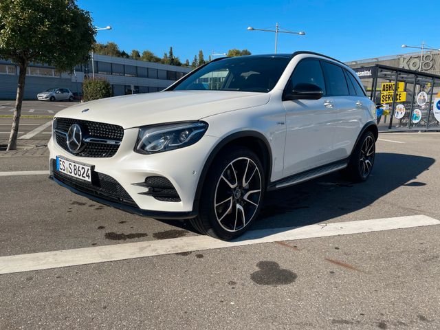 MERCEDES-BENZ GLC 43 AMG  4MATIC Fast Vollausstattung!