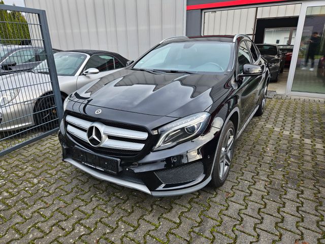 Mercedes-Benz GLA 200 AMG Line