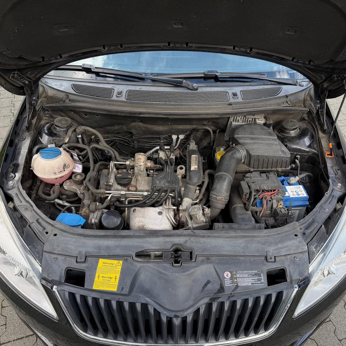 Skoda Fabia Kombi | TÜV 04/2028 | Unfallfrei |8xReifen
