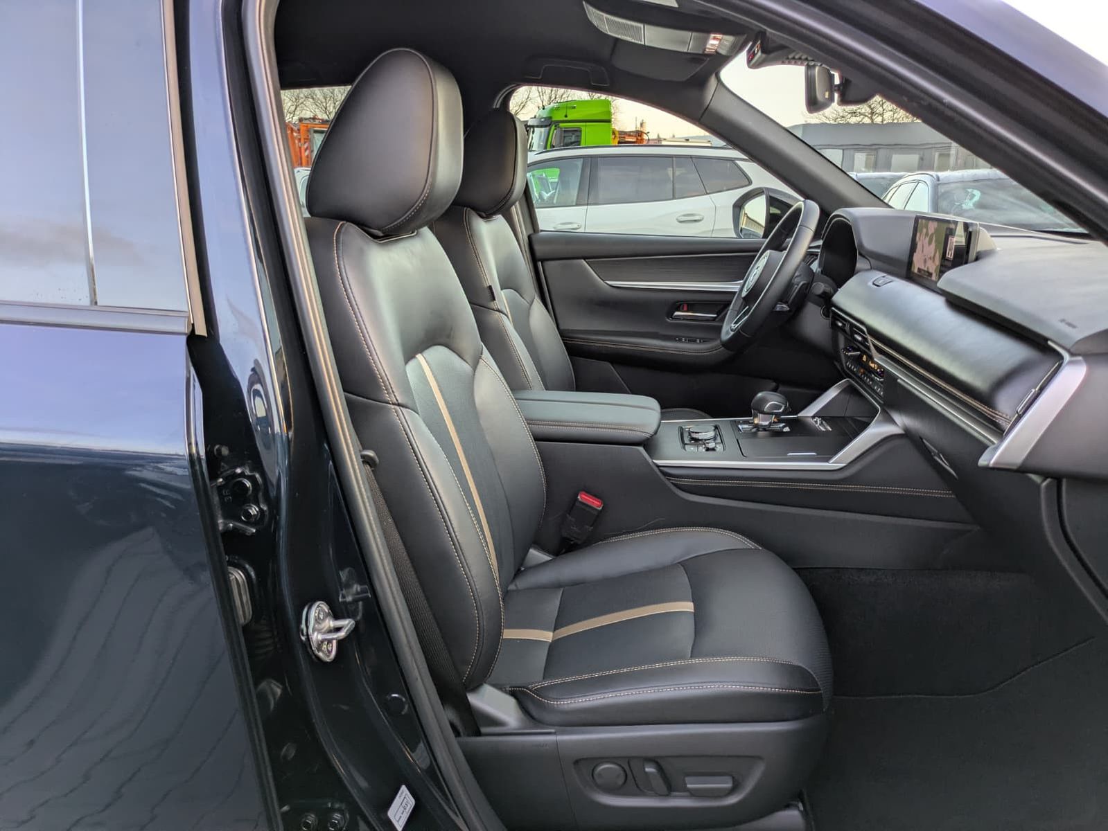 Fahrzeugabbildung Mazda CX-60 HOMURA AWD MATRIX*BOSE*LEDER*HUD*ACC*360°