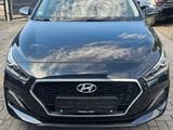 Hyundai i30 cw*R.-CAM*KLIMAA.*ESC*ABS* - Hyundai Unfallwagen