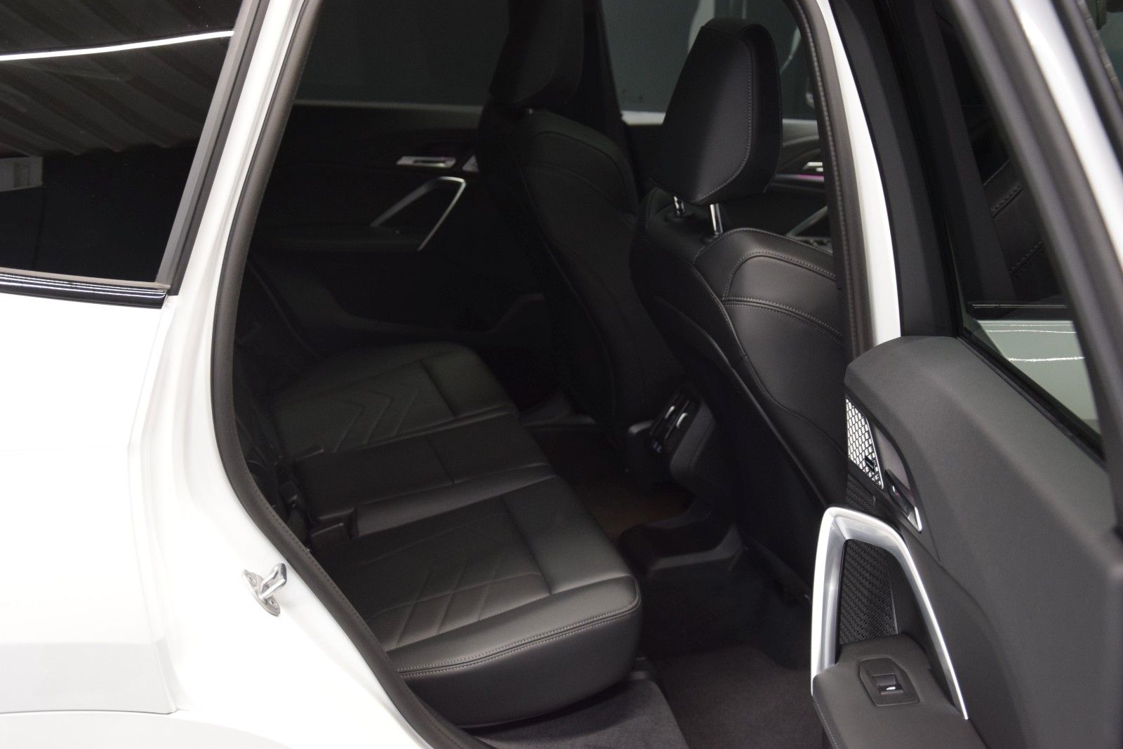 Fahrzeugabbildung BMW X1 18 i sDrive M Sport Pano H&k ACC Memory Leder