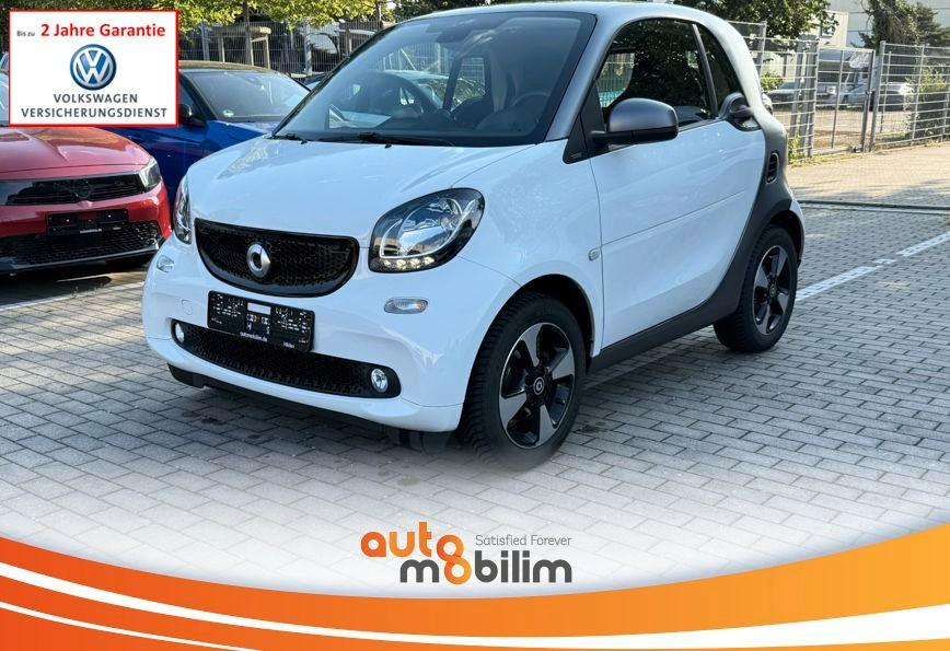 Smart ForTwo coupe Autm Panorama / SHZ / Temp / Blueto