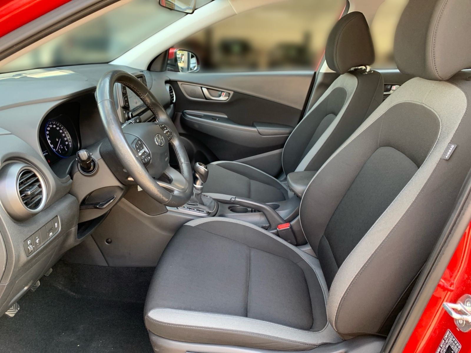 Fahrzeugabbildung Hyundai KONA 1.0 T-GDI Trend AHK Navi 8x bereift