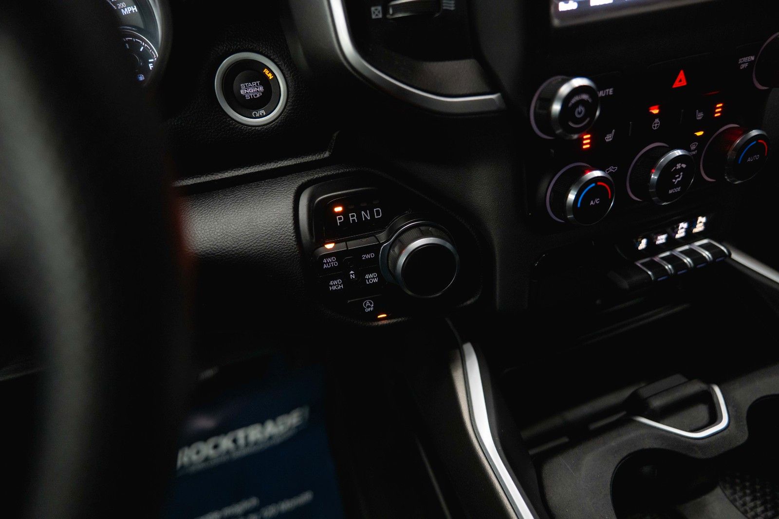 Fahrzeugabbildung Dodge RAM 5.7 V8 HEMI 4x4 OFFROAD Night-Paket *GEN 5*