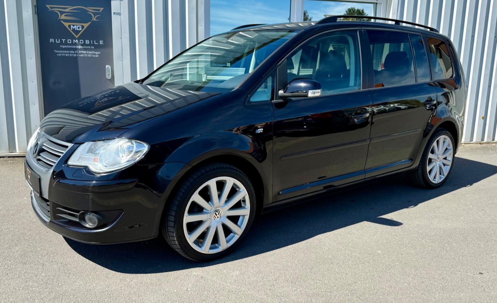 Volkswagen Touran R-Line 7-Sitzer abnehmbarer AHK