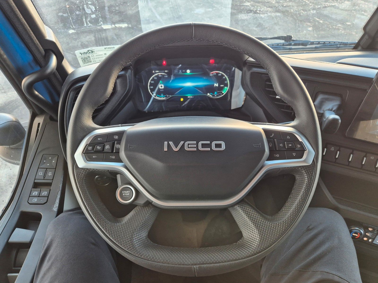 Fahrzeugabbildung Iveco AS440S50T/FP LT, Intarder, Alu-Felgen