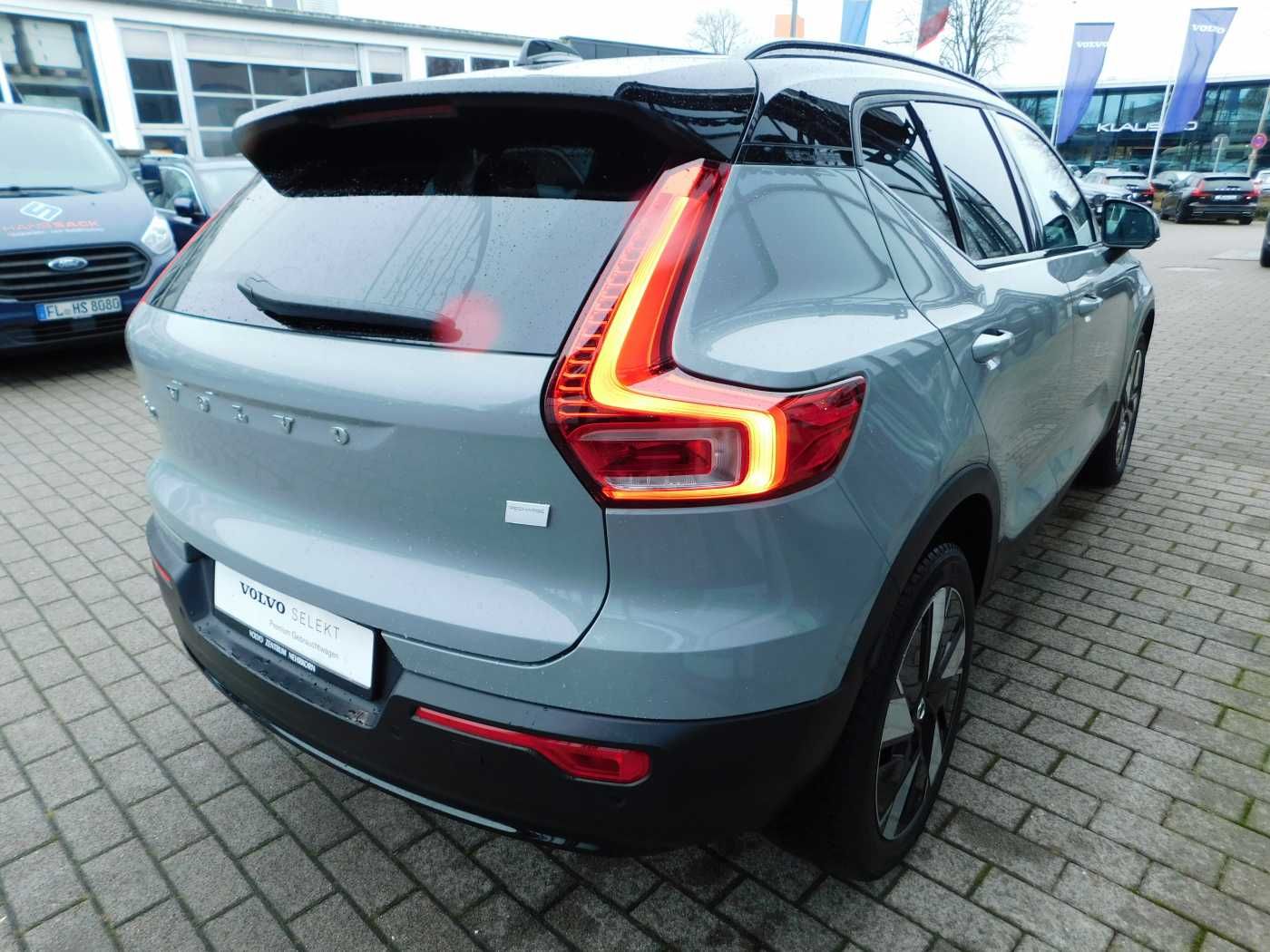 Fahrzeugabbildung Volvo XC40 Recharge Single Extended Plus 'ACC'