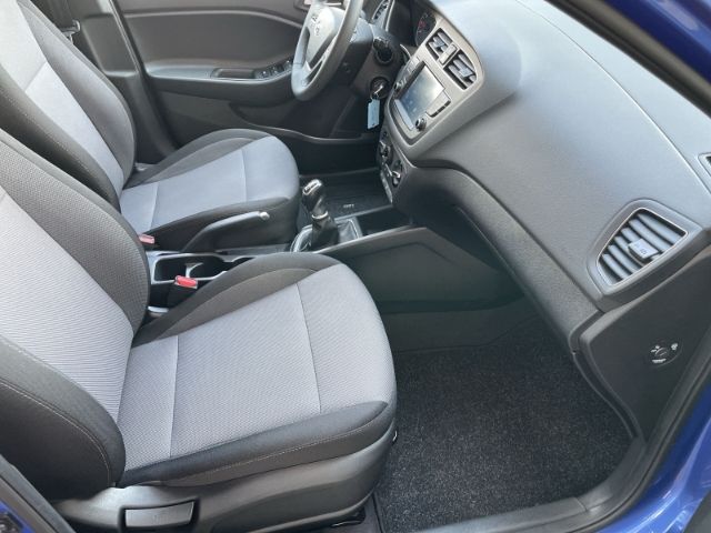 Fahrzeugabbildung Hyundai i20 1.0 Advantage Sitzheizung, Lenkradheizung