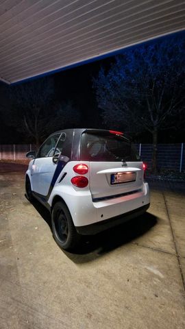 Smart 451 ForTwo coupe Automatik weiss sch...