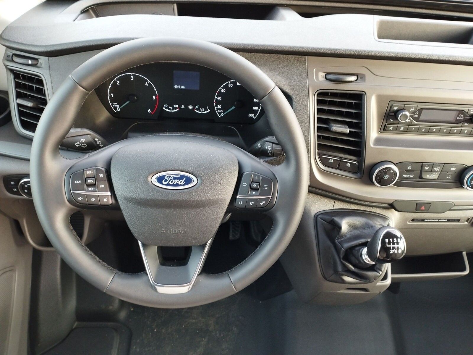 Fahrzeugabbildung Karmann Dexter 4x4 DE 570 AW Allrad 4x4, RFK, AHK