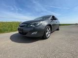 Opel Astra Sports Tourer 1.4 Turbo Sport 103kW Sport - Opel Astra aus 2010: Sports