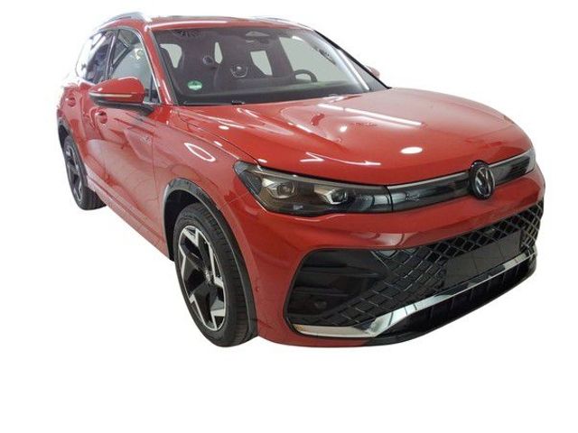 Fahrzeugabbildung Volkswagen Tiguan 1.5 eTSI DSG R-LINE PANORAMA STDHZG NAVI