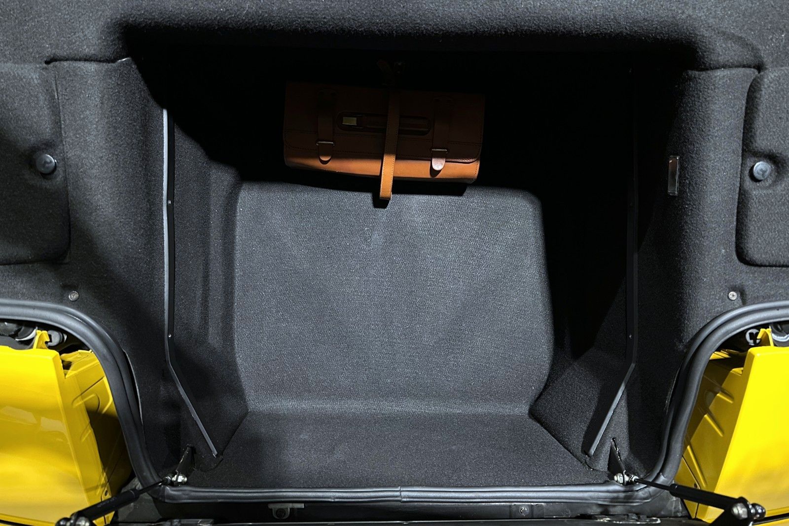 Fahrzeugabbildung Ferrari F355 F1 GTS - Zahnriemen neu