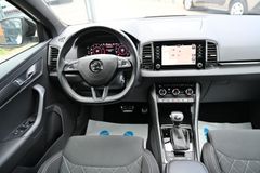 SKODA Karoq 1.5 TSI Sportline Navi CarPlay LED PDC