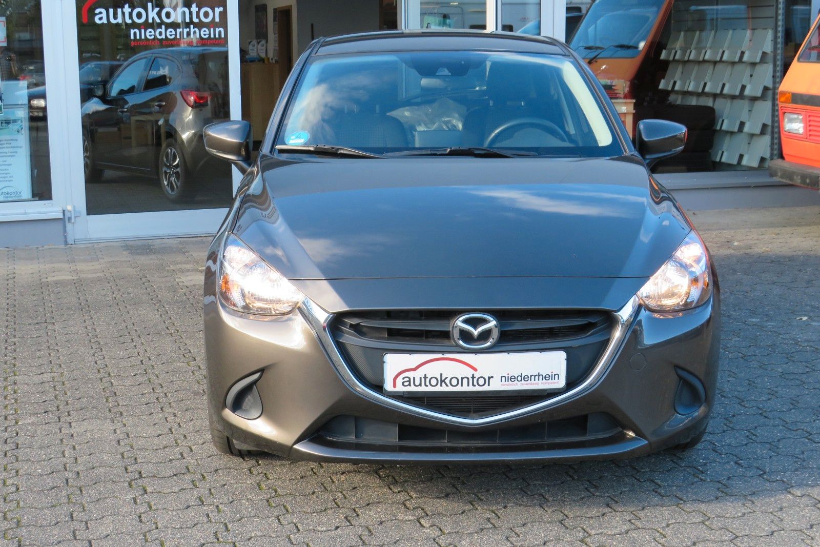 Fahrzeugabbildung Mazda KIZOKU KLIMA TELVOR PDC ALU SITZHEIZUNG u.v.m.