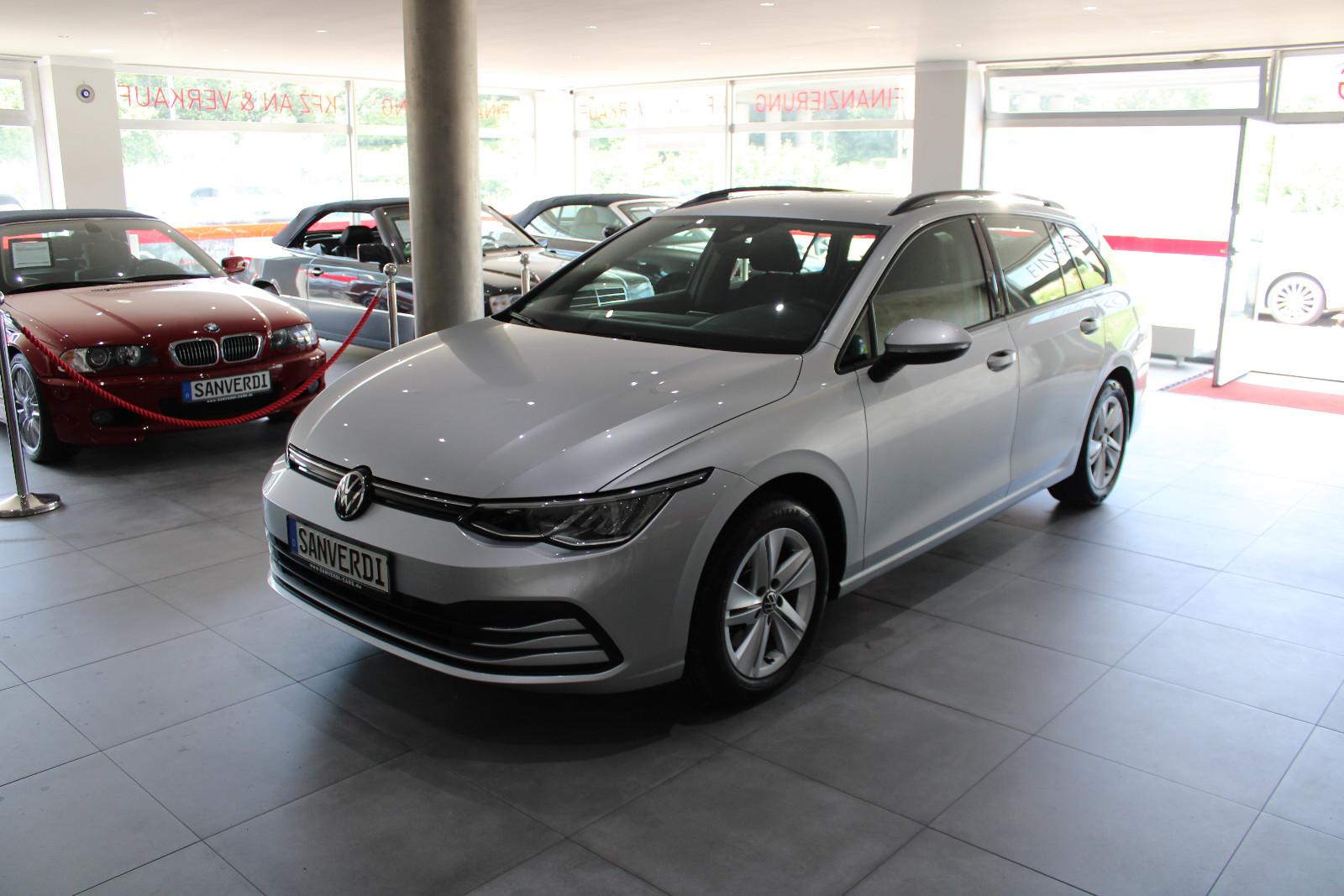 Volkswagen Golf 2.0 TDI SCR DSG LIFE SPORTPAKET LED RFK ACC