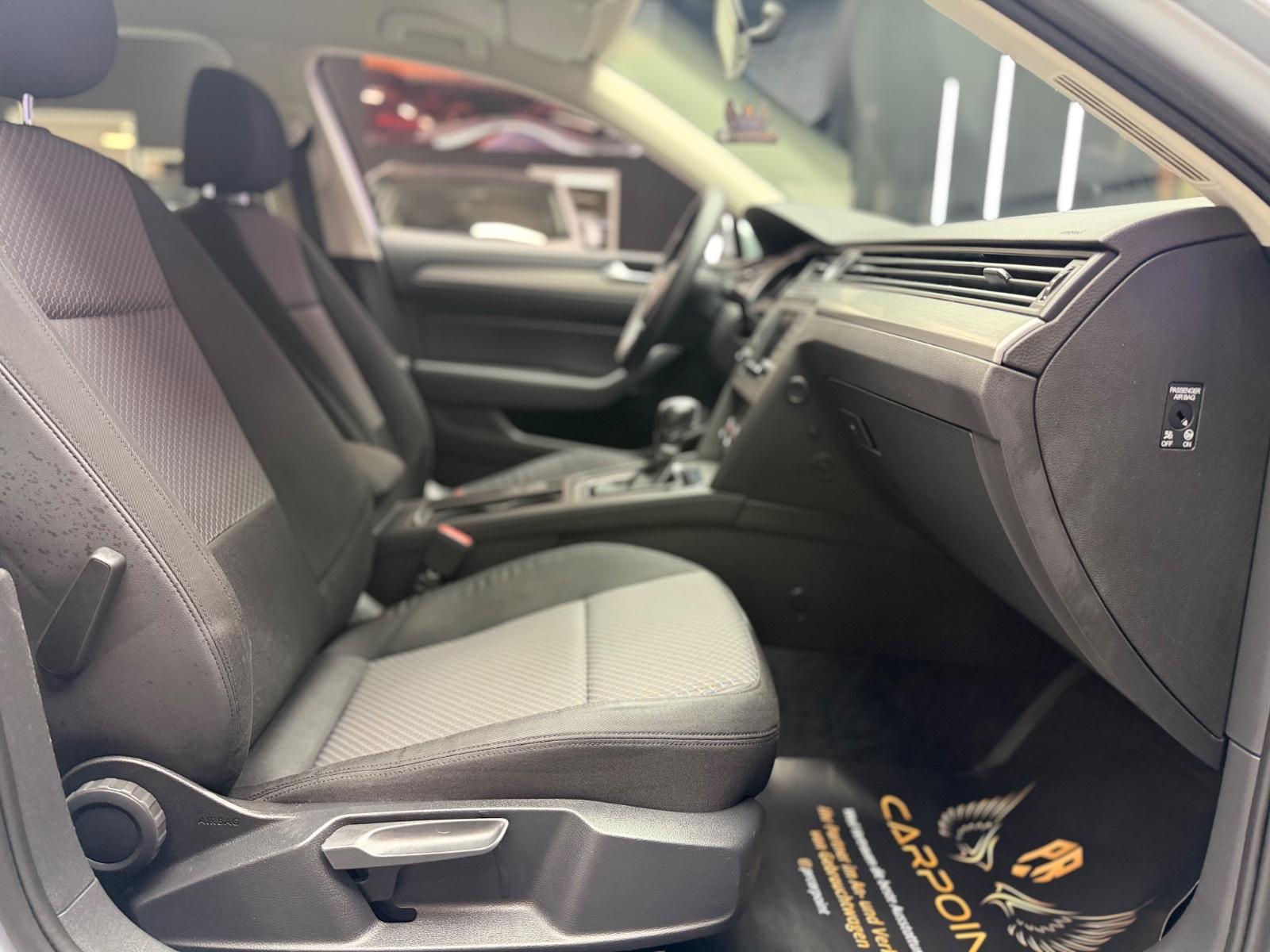 Volkswagen Passat Variant Trendline 2.0TDI/Navi/Aut./BT