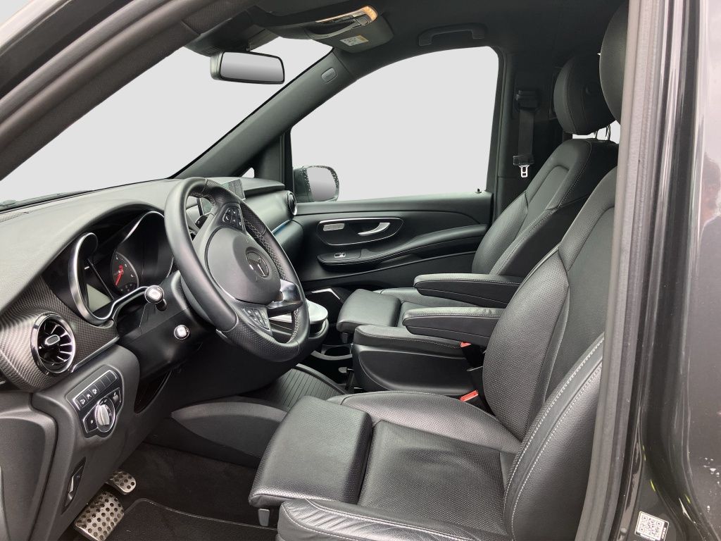 Fahrzeugabbildung Mercedes-Benz V 300 d 4MATIC AVANTGARDE EDITION Lang *AMG*AHK
