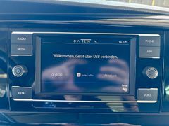 Fahrzeugabbildung Volkswagen T6.1 Multivan 2.0TDI 4MOTION Standhzg*Kamera*AHK