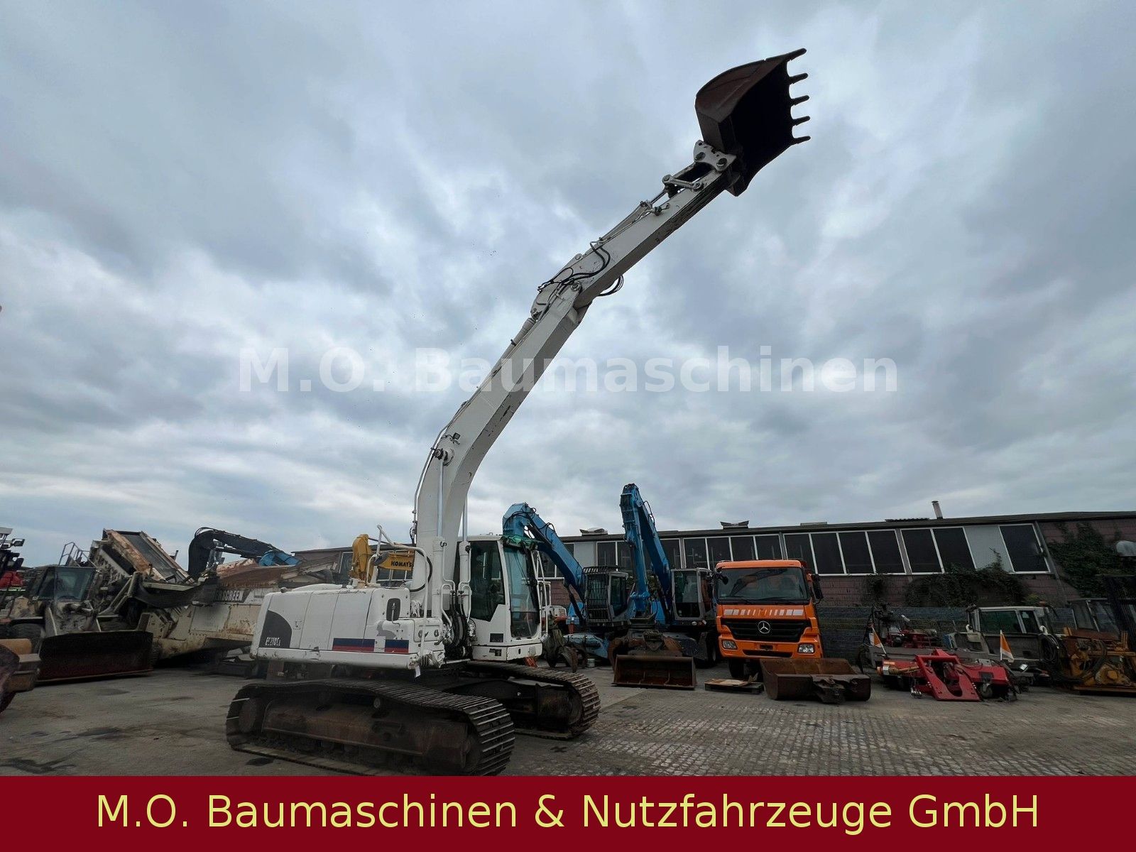 Fahrzeugabbildung Volvo EC210 LC / SW / AC / Hammerline /