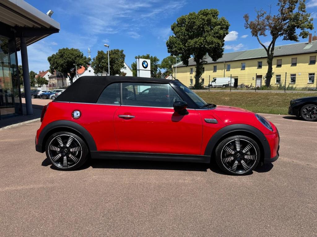 MINI Cooper S Cabrio Classic Trim 18'' Navi LED SHZ P