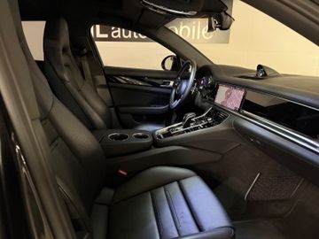 Porsche Panamera - 11