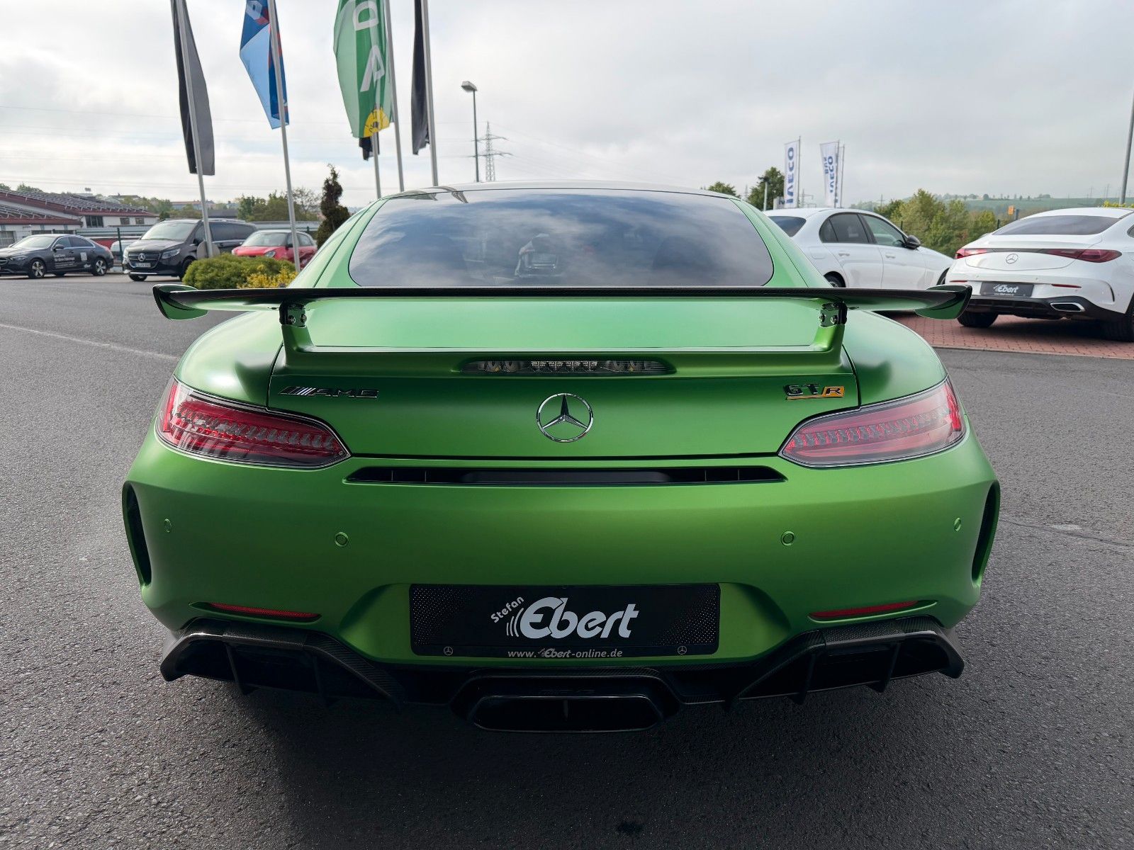 Fahrzeugabbildung Mercedes-Benz AMG GT R Keramik+Carbon+Distr+Night+RFK