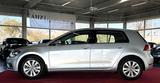 Volkswagen Golf 1,5 TGI Comfortline /ACC/RFK/APPCAR/NAVI - mit CNG-Antrieb: Limousine, Schaltgetriebe