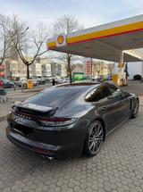 Porsche Panamera Platinum Edition - Porsche Panamera: Platinum Edition