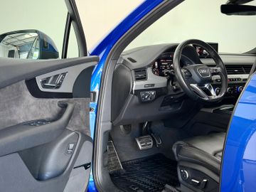 Audi Q7 - 12