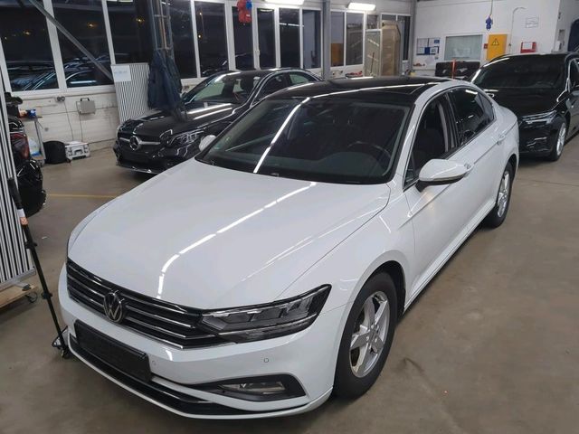 Volkswagen Passat Limousine 2.0TDI Business/R-LINE*AHK|LED*