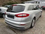Ford Mondeo 2.0 TDCi Turnier Titan. Navi LED Assist. - Ford Mondeo mit Diesel-Antrieb: Automatik