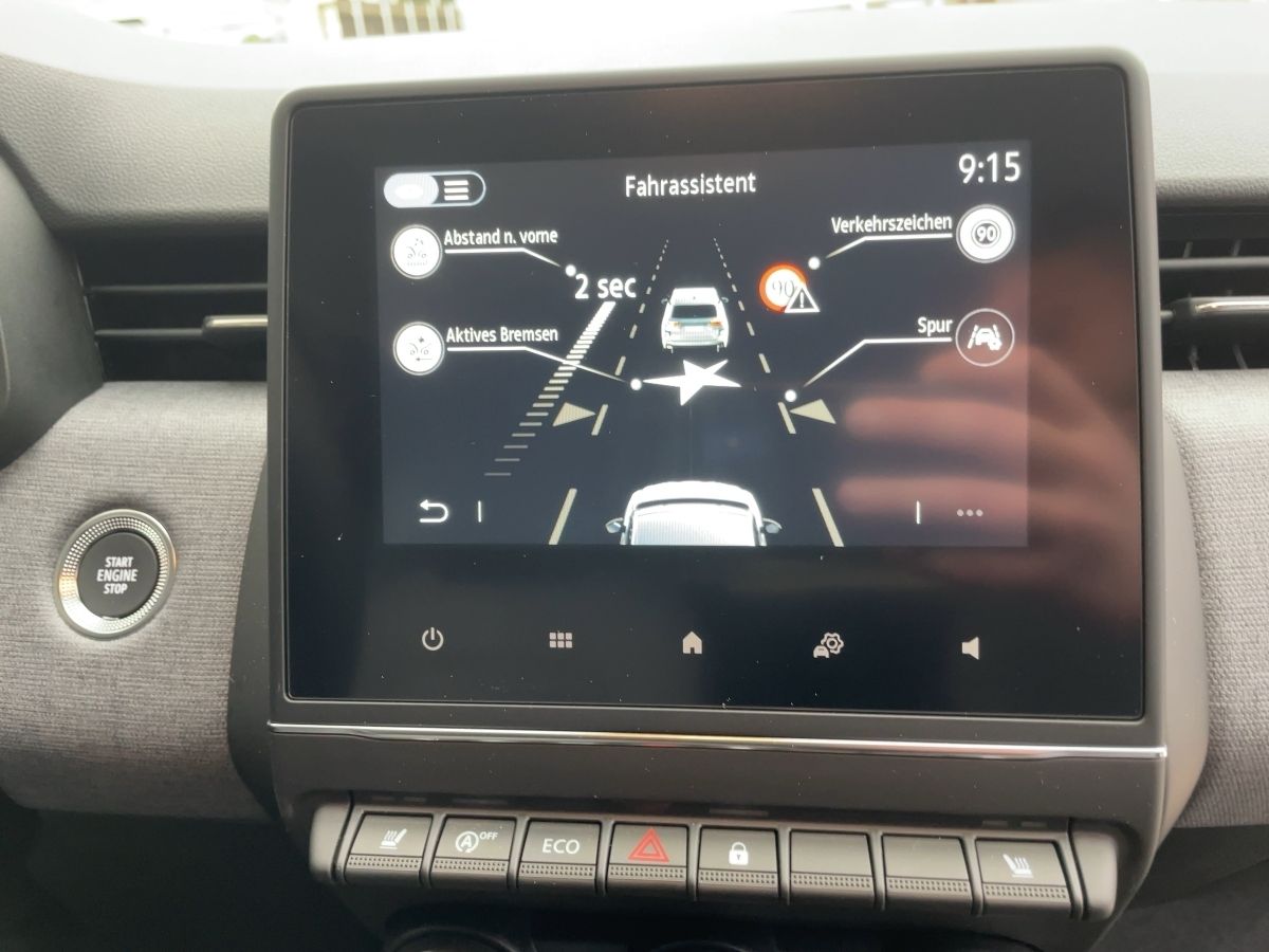 Fahrzeugabbildung Renault Clio Evolution TCe 100 LPG SHZ Kamera