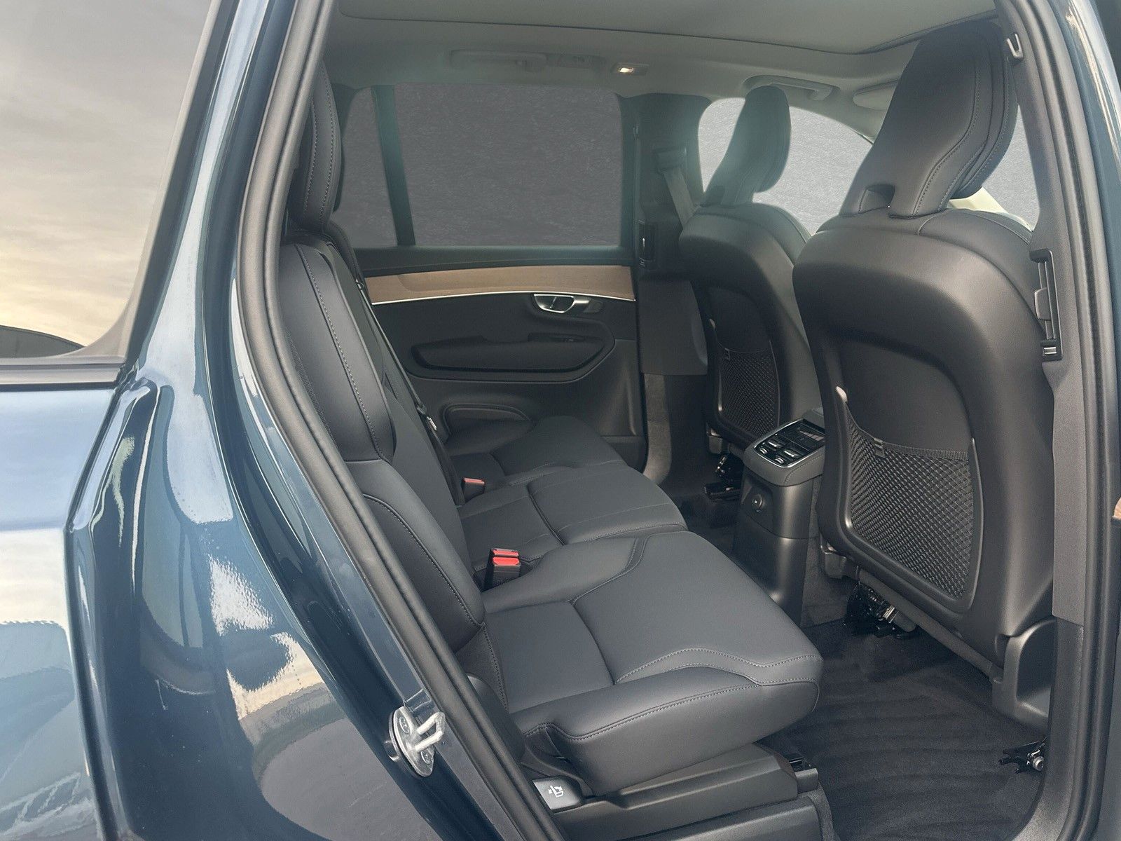Volvo XC90 T8 AWD Plus Dark 7-Sitzer ACC BLIS foto 5