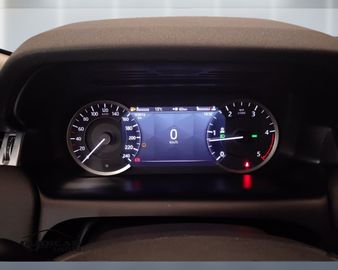 Land-Rover Discovery Sport - 9