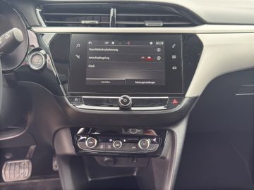 Fotografie des Opel Corsa Corsa-e Edition Sitz-/Lenkradheizung 3-phasig
