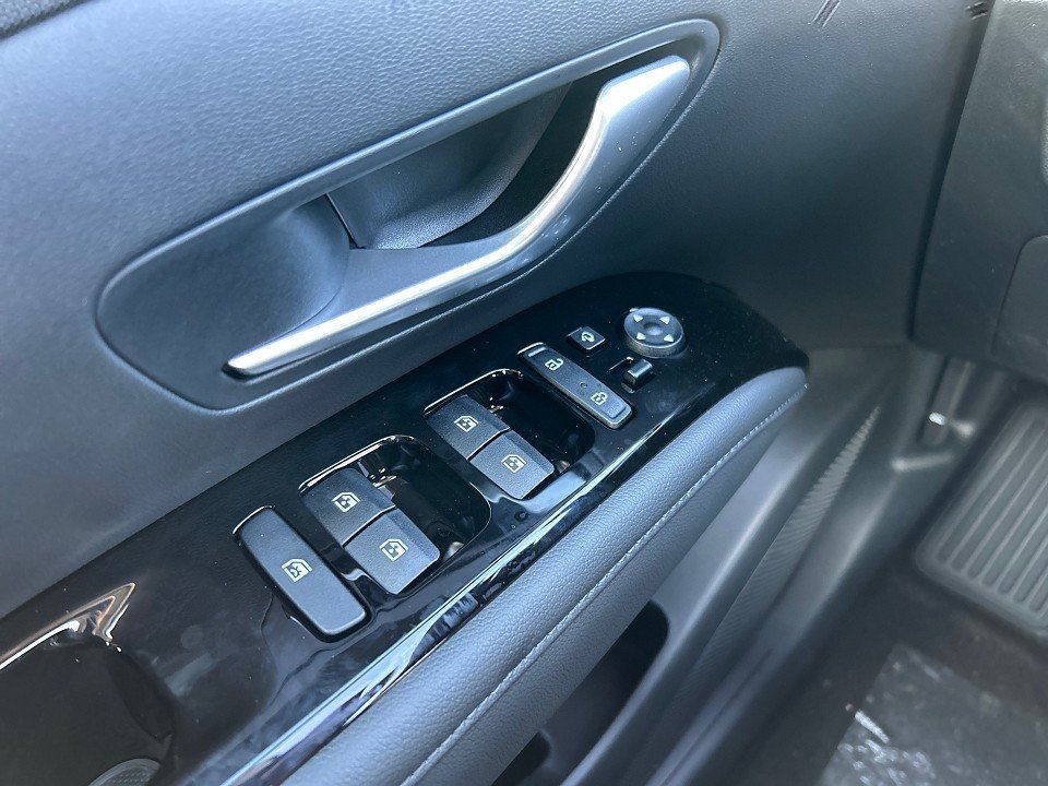 Fahrzeugabbildung Hyundai TUCSON PHEV 1.6T 6AT 4WD NAV/FUNK-P 1HD GARANTIE