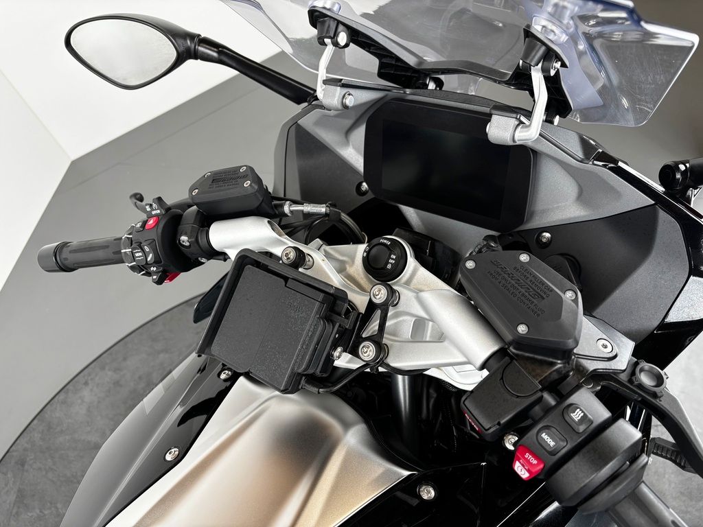 Fahrzeugabbildung BMW R 1250 RS *1. HAND *TRIPLE BLACK