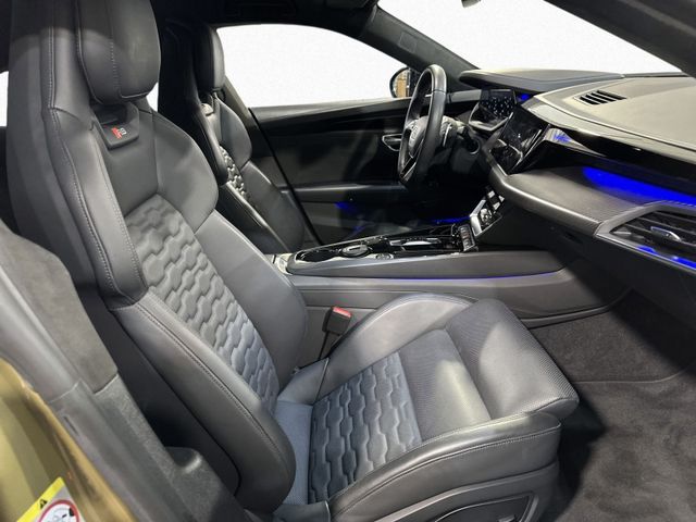 RS e-tron GT QUATTRO +CARBON+LUFT+NACHT+HUD+B&O+