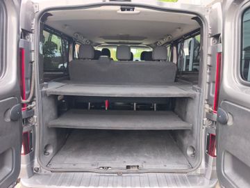 Opel Vivaro Combi L2H1 2,9t*AHK*Klima*Navi*PDC*