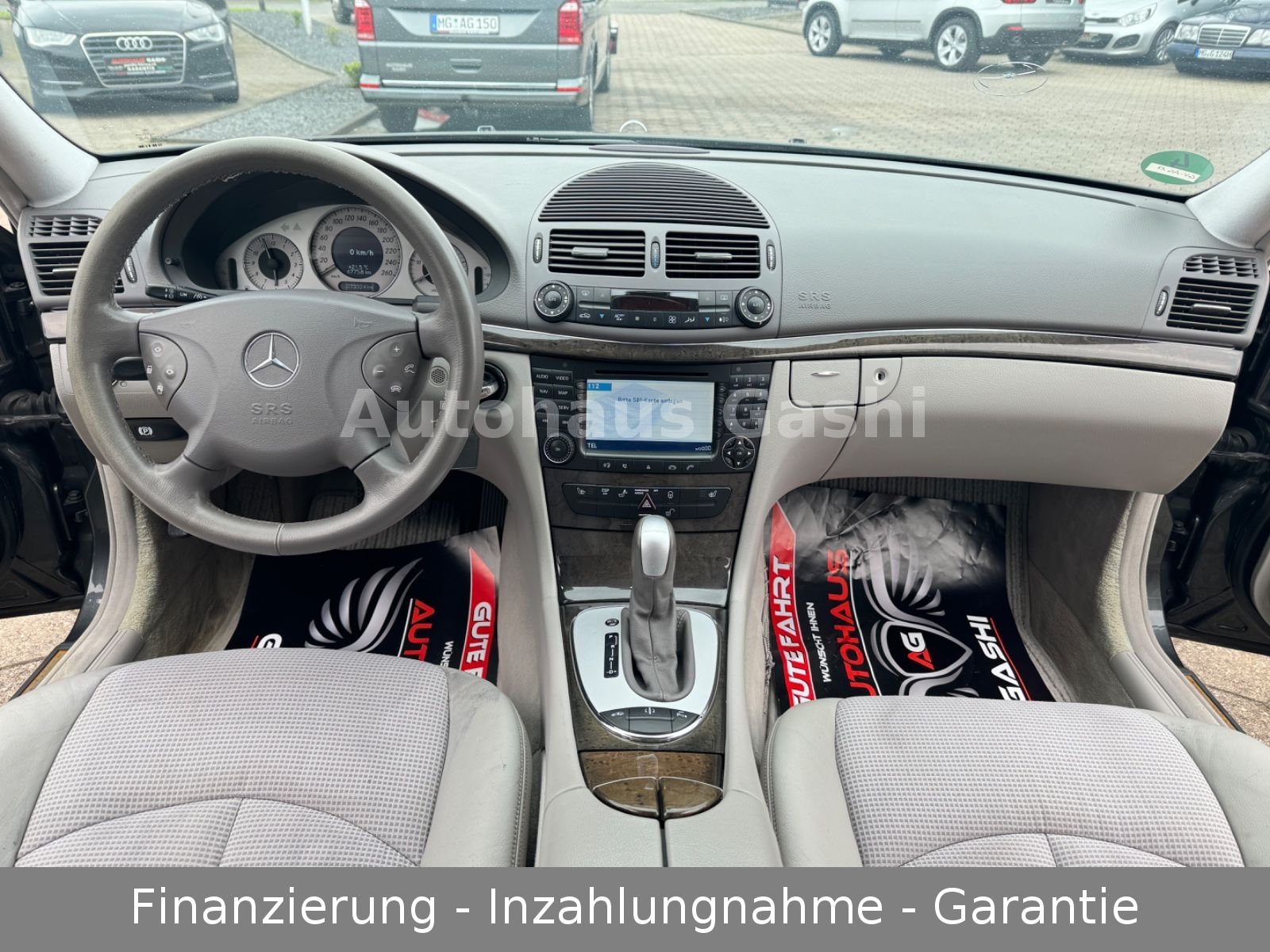 Fahrzeugabbildung Mercedes-Benz E-270 CDI*Avantgarde*Automatik*Navi*AHK*PDC